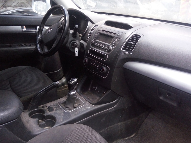  Kia SORENTO 2013    EN DESARME